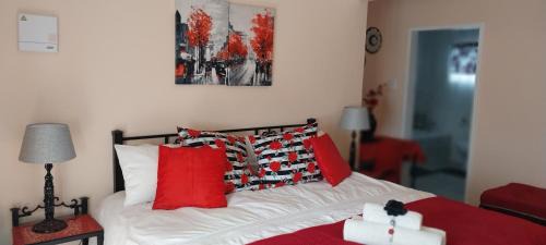 Kimberley House | VetraAmour Guesthouse 2