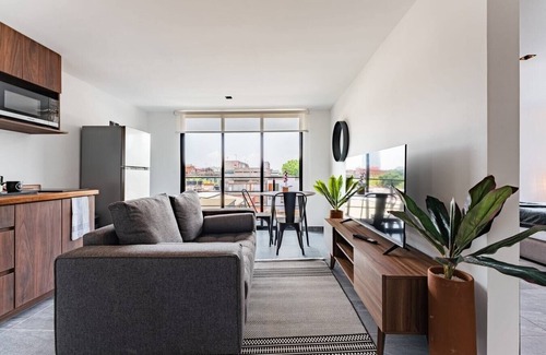 Santa Maria la Ribera Apartment | VH | Cool apt Sta Ma la Ribera |balcón and gym | 130