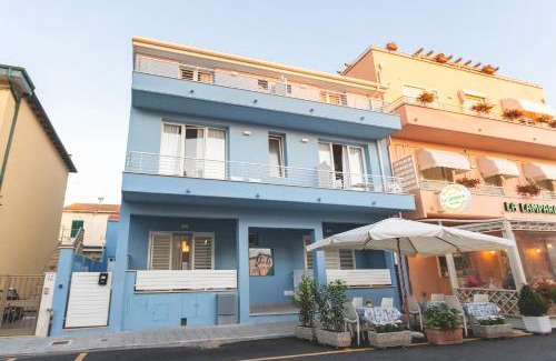 Marina di Cecina House | Via Siena 4 - Suites & Rooms