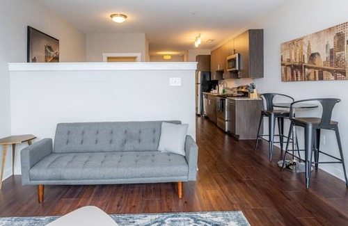 Plaza Midwood Apartment | Viagem|Fashionable Studio in Vibrant Area