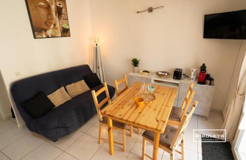 Vias Villa | Vias-Plage - Villa climatisée à 600m de la plage