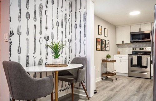 Sylvan Hills Apartment | Vibrant 3BD in SylvanHills Near Southside Beltline