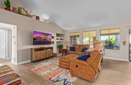 Fountain Hills House | Vibrant 4 Bedroom with Pool and Spa