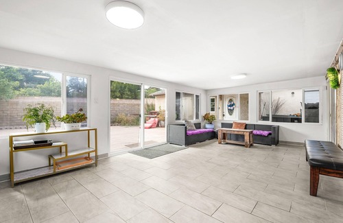 Bonita House | Vibrant 4bd Urban Home Near Downtown
