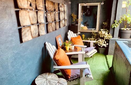 Folkestone Apartment | Vibrant beachfront Folkestone getaway