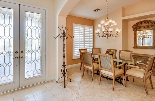 Magnesia Falls Cove House | Vibrant, Dog-Friendly Home with WiFi, Private Pool, Spa, & Outdoor Kitchen