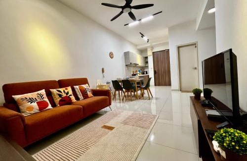 Bandar Sunway Apartment | Vibrant Greenfield Residence Home - 5 mins to Sunway Pyramid