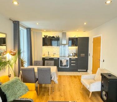 Haggerston Apartment | Vibrant & Inviting 1BD Flat Heart of Haggerston!