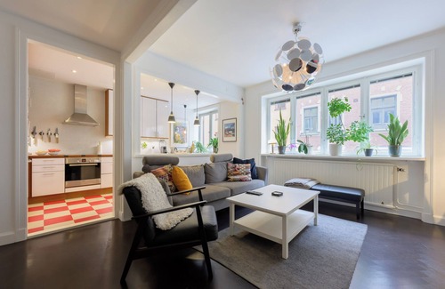 SoFo Apartment | Vibrant neighbourhood in the heart of popular Södermalm. Safe and central street