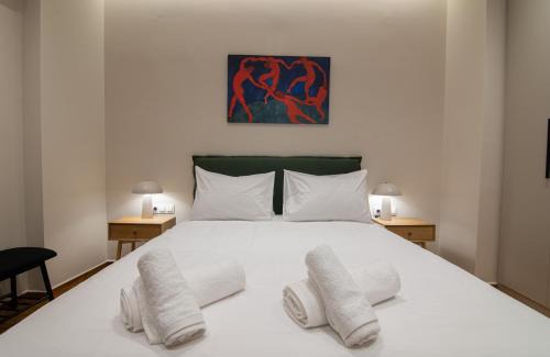 Pangrati Apartment | Vibrant Pagrati 2-BD Retreat with Elegant-Modern style