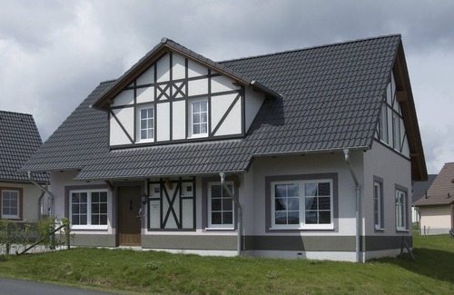 Ediger Villa | Vibrant villa near the river Moselle