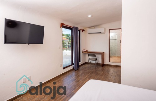 Downtown Cancun Hotel | VICA GUEST HOUSE