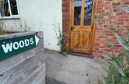Napton-on-the-Hill House | Vicarage Hill Retreat