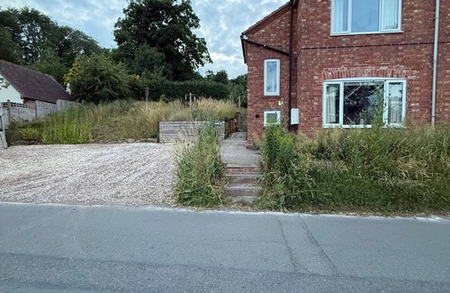 Napton-on-the-Hill House | Vicarage Hill Retreat