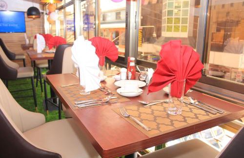 Nakuru Hotel | Vickmark Hotel