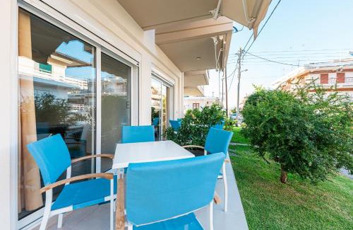 Paralia Dionysiou Apartment | Vicky Rooms