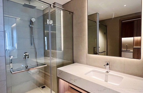 Ha Long Hotel | Victor Condotel Ha Long