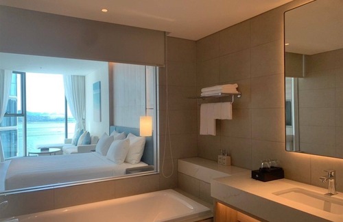 Ha Long Hotel | Victor Condotel Ha Long