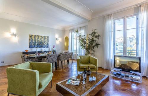 Gambetta Apartment | VICTOR HUGO - Beautiful Apartment - View over Garden