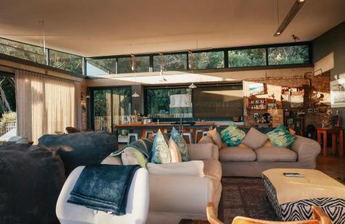 Victoria Bay Villa | Victoria Bay Lookout Villa
