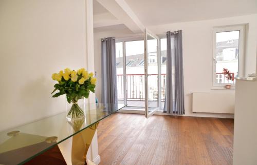 Dusseldorf Old Town Apartment | Victoria Boardinghouse