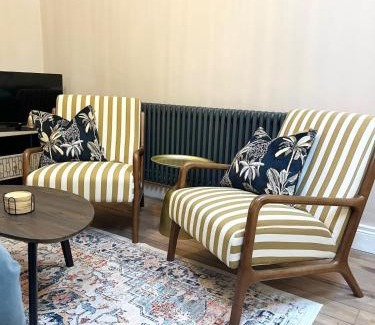 Londonderry House | Victoria Gate Lodge