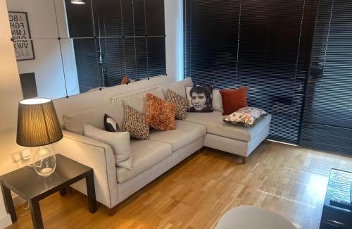Walworth Apartment | Victoria Gem
