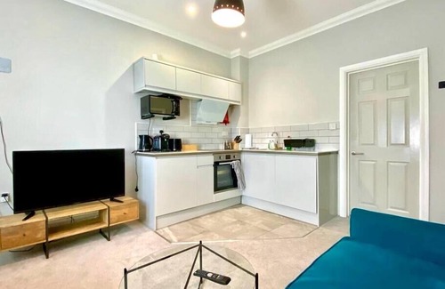 Canton Apartment | Victoria House A by Switchback Stays