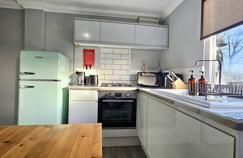 Canton Apartment | Victoria House - Apartment D