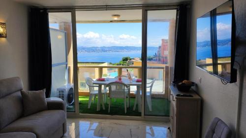 Theoule-sur-Mer Apartment | Victoria - Les Cles de l'Esterel
