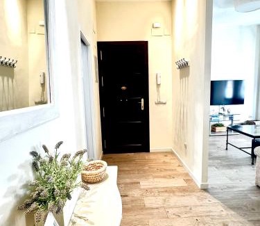 Ciudad Jardin Apartment | VICTORIA LIVING - Centro, Espacioso y Parking gratuito