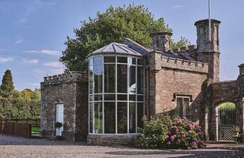 Pudleston House | Victoria Lodge