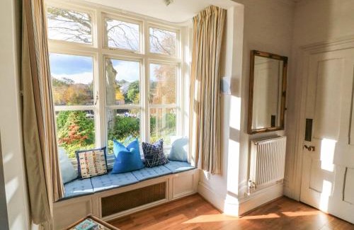 Kingsbridge House | Victoria Lodge