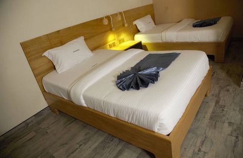 Kampala Hotel | Victoria Mews Hotel