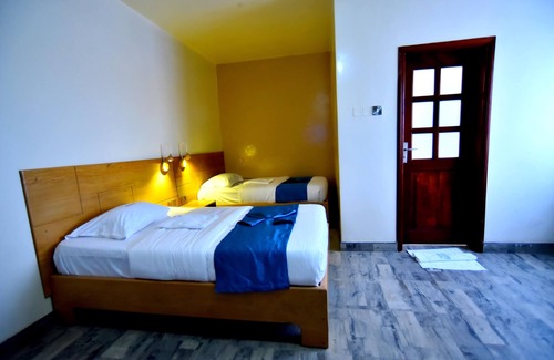 Kampala Hotel | Victoria Mews Hotel