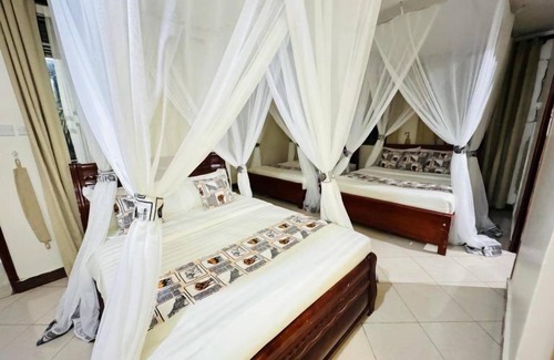 Entebbe Resort | Victoria Rock Resort Entebbe