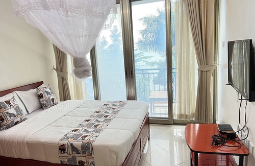 Entebbe Resort | Victoria Rock Resort Entebbe