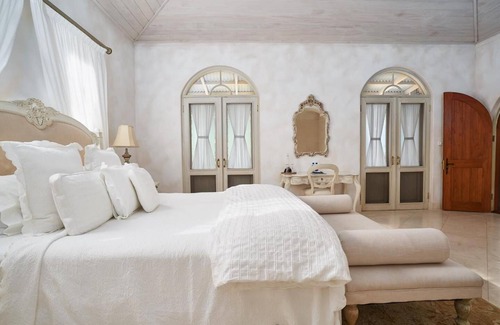 Ewingsdale House | Victoria's at Ewingsdale Byron Bay