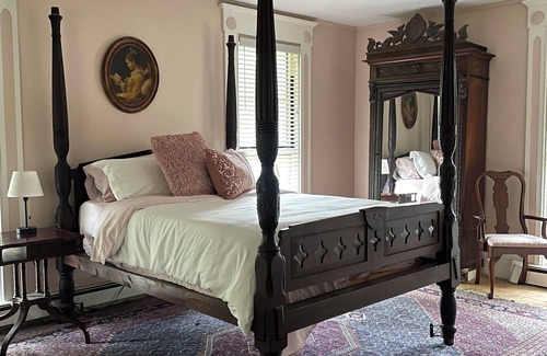 Barnstable Bed & Breakfast | Victorian by the Sea - Rose Suite at historic Beechwood Manor