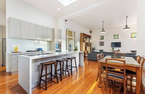 Ballarat House | Victorian Charm, Ballarat