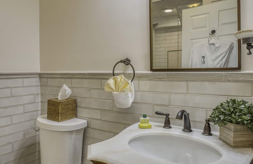 Old Town Bed & Breakfast | Victorian House Bed & Breakfast