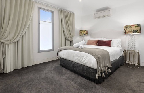 Albert Park House | Victorian Townhouse in Albert Park