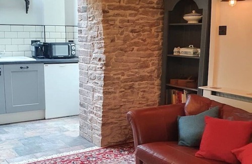 Ludlow Cottage | Victory Cottage -Ludlow -A Cosy Romantic Escape