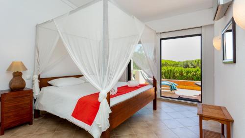 Quinta do Lago Apartment | Victory Village Quinta do Lago - Spacious 2 Bed/3 Bath Apartment