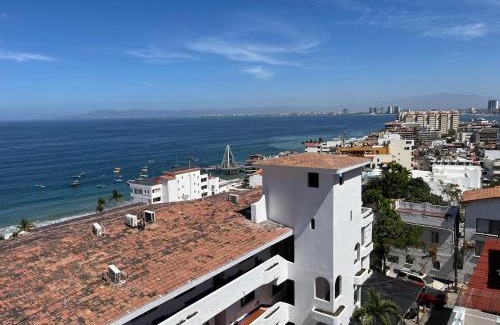 Amapas Apartment | Vidalia - Modern Condos with Rooftop Terrace and Gym
