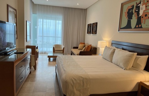 Puerto Vallarta Resort | Vidanta Grand Mayan Resort.for a vacation bursting with variety and fun!