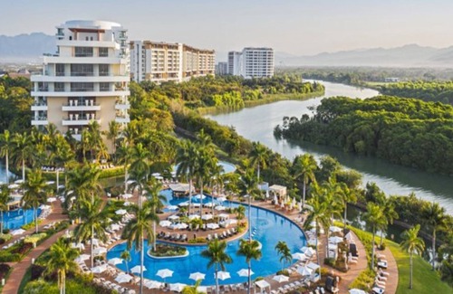 Las Jarretaderas Apartment | Vidanta Nuevo Vallarta Grand Luxxe 1 Bdrm Suite for Mexico Open Golf Tournament.