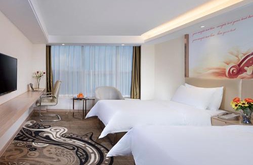 Wuhan Hotel | Vienna Hotel (East Plaza of WuHan High-Speed Railway Station)