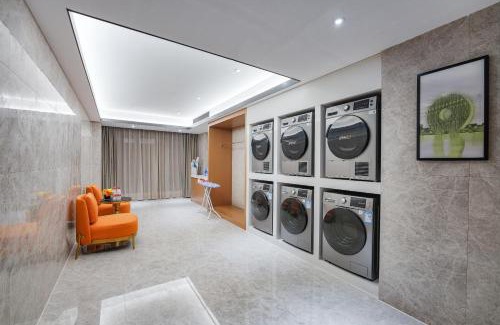 Guangzhou Science City Hotel | Vienna International Hotel Guangzhou 维也纳国际酒店广州宝能香雪地铁站店