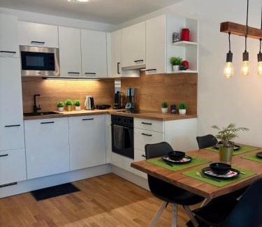 Donaustadt Apartment | Vienna Near Lake Homes